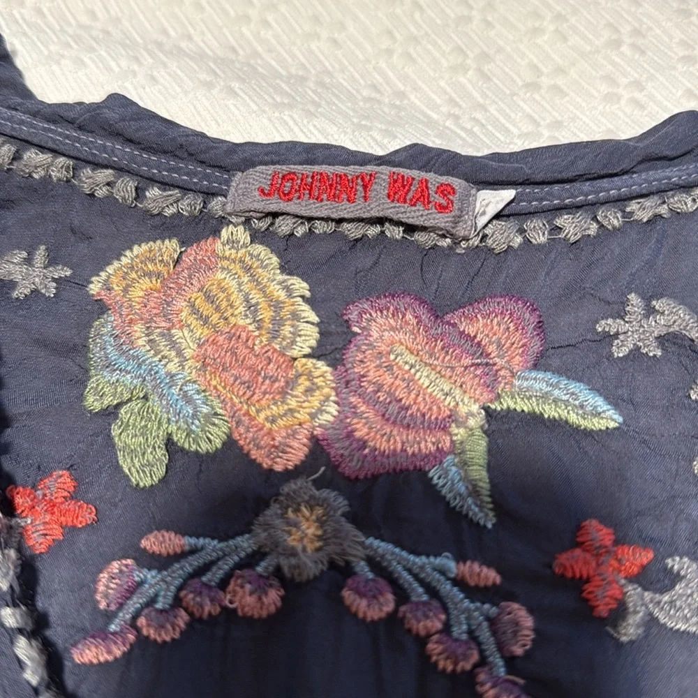 Johnny Was Embroidered Tunic xs silky - Picture 2 of 6